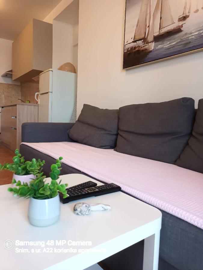 Apartments Ivancic Novi Vinodolski Eksteriør billede