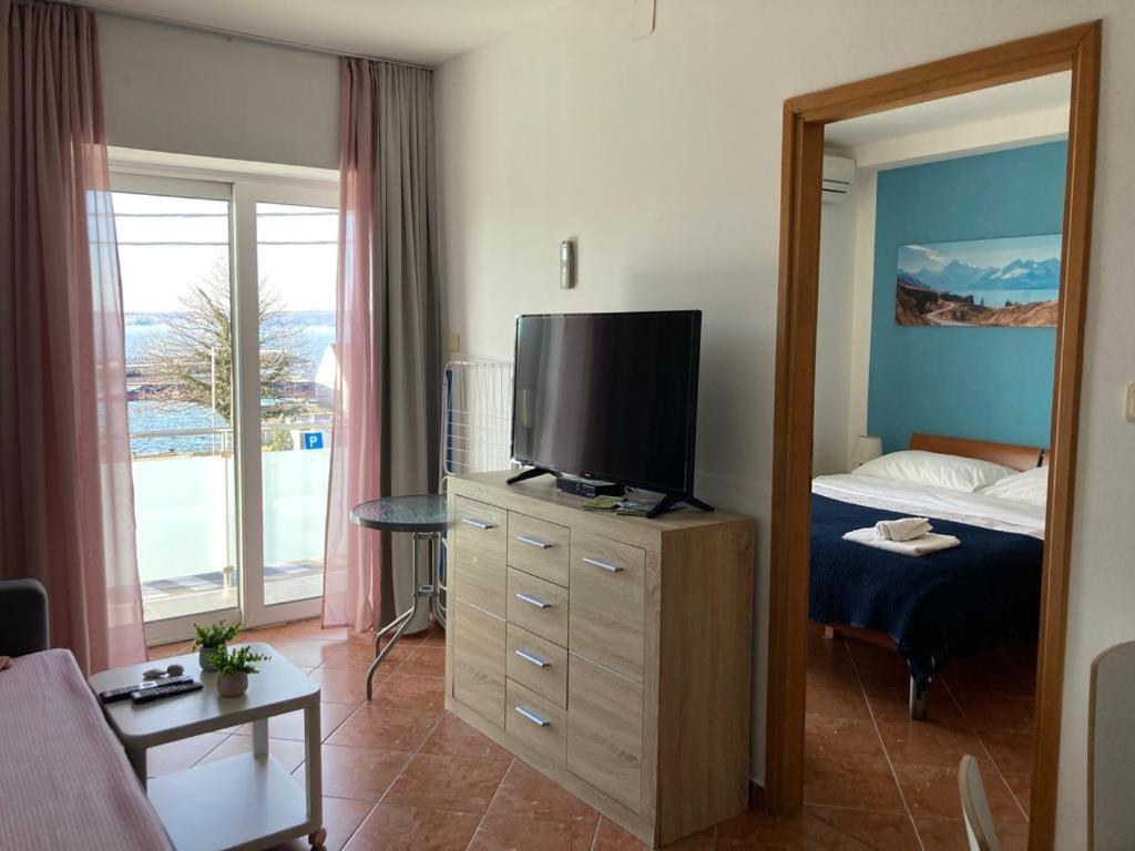 Apartments Ivancic Novi Vinodolski Eksteriør billede